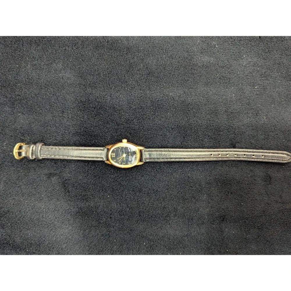 Women's Watch Lot Silver/Gold Toned (Lot of 5) Timex Relic Vivani Dainty Watches
